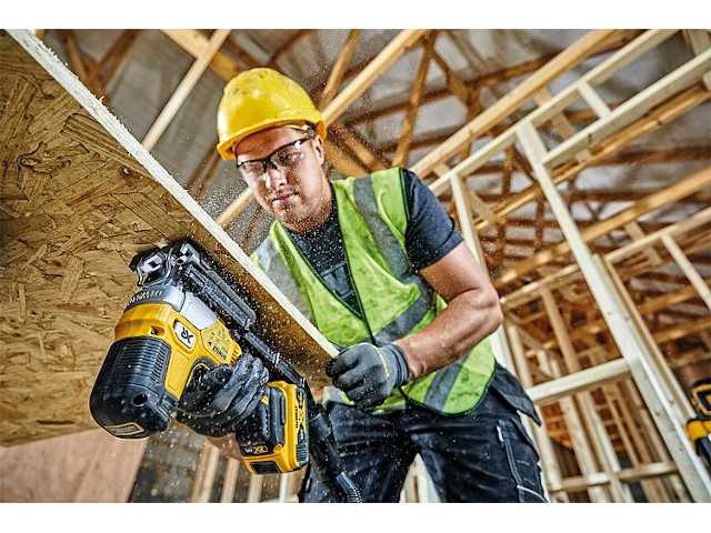 Akku-Stichsäge DeWALT 18V DCS335NT ohne Akku und Ladegerät