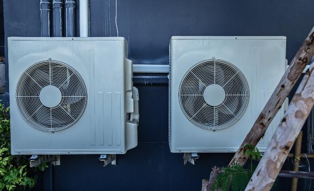  Luftwärmepumpe an Hauswand - Luftwärmepumpe Funktion