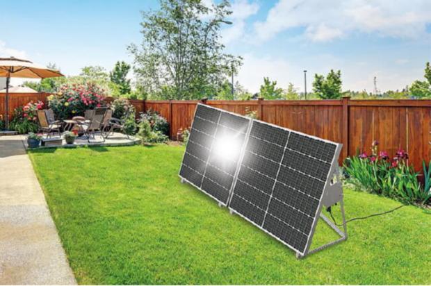 Balkonkraftwerk 600 W im Set mit 2 x 300W Solarpanel, Inverter, Montagematerial 