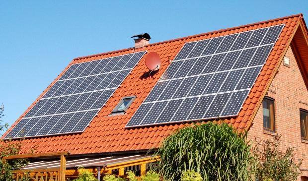 Hausdach mit Photovoltaik - Die Solaranlage: Wie groß ist "richtig"?