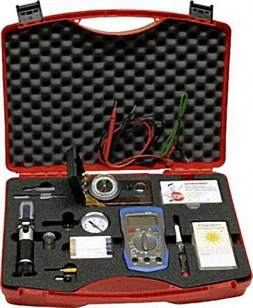 Solarprüfkoffer mit Handrefraktometer, Kompass Multimeter, Prüfstreifen