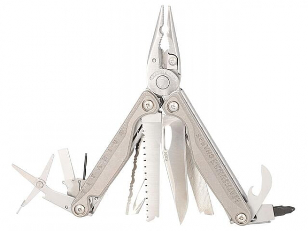 Multi-Tool Leatherman Carge Plus TTI