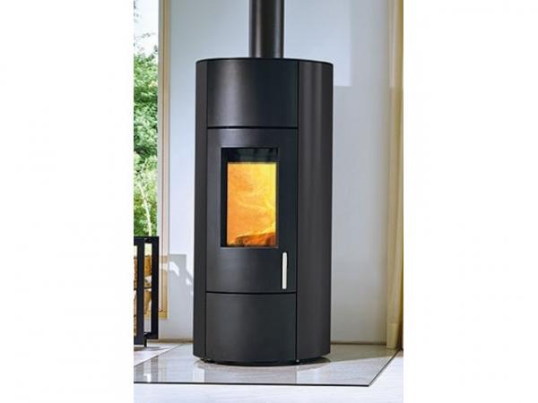 Buderus Kaminofen CEO water+, 8 kW, Seitenverkleidung black, Stahl black, rlu, 7736601183