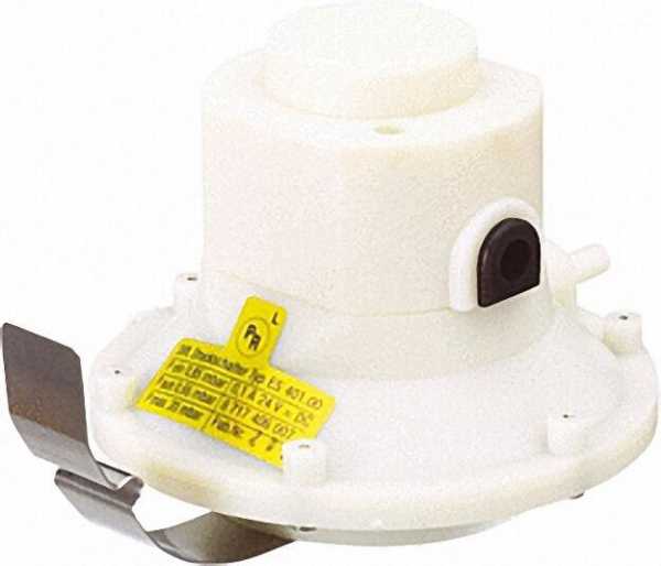 Differenzdruckschalter für ZR/ZWR-A/LI Junkers Nr.: 8 717 406 009