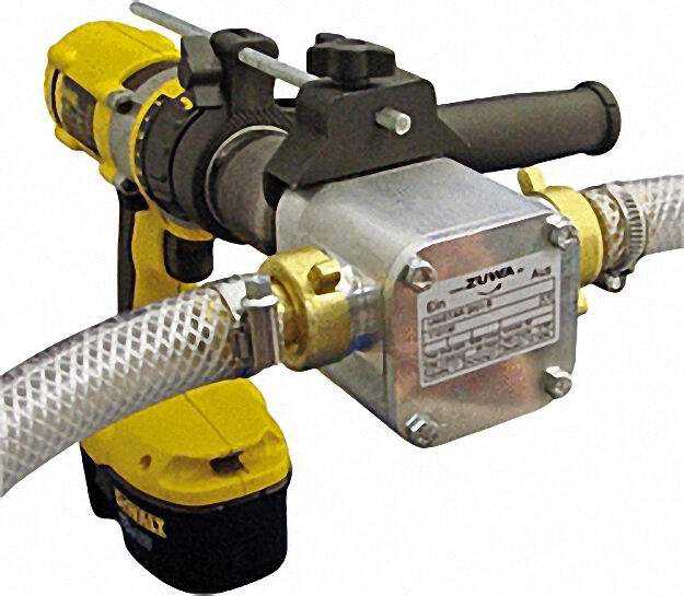 Unistar 2001-B Impellerpumpe mit Adapter für Bohrm. Pumpe max. 60 L/Mi Unistar 2001-B Impellerpumpe mit Adapter für Bohrm. Pumpe max. 60 L/Mi